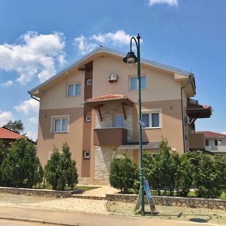 Apartmani Novak - Srebrno Jezero Veliko Gradište Екстериор снимка